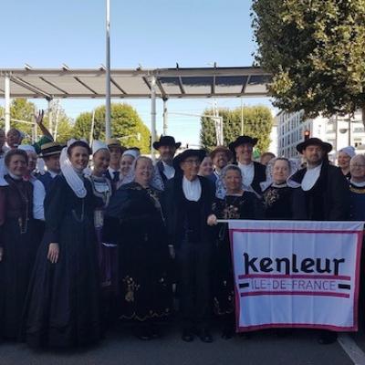 07082022 la delegation de kidf avec sa banniere