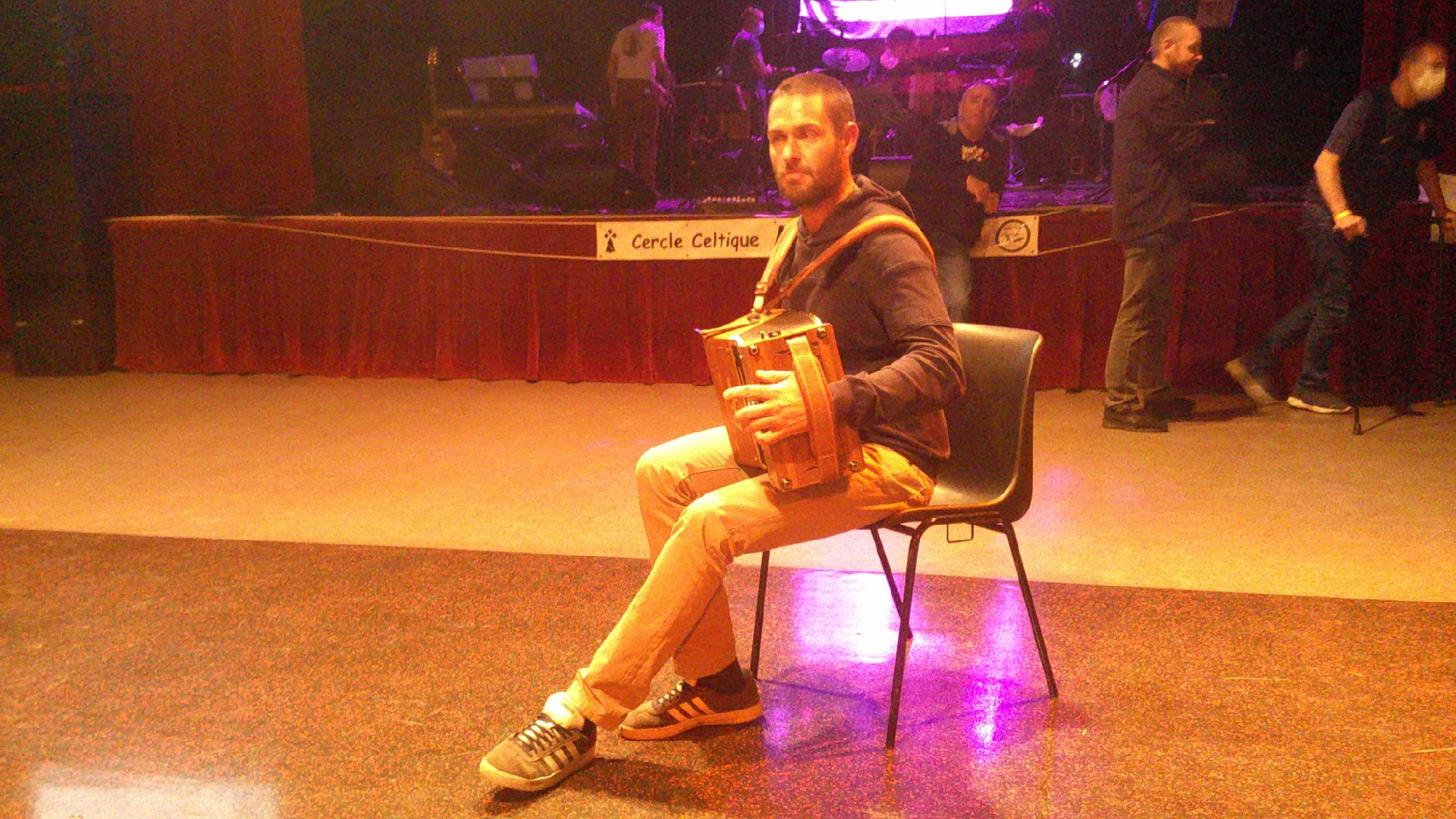 Cedric avec son accordeon 1