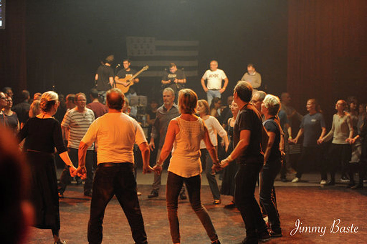 JB16112019- Fest-noz de Savigny-Laridé