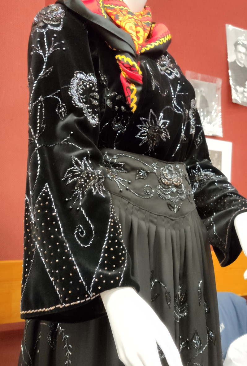 Stage bigouden- Robe et tablier bigoudens