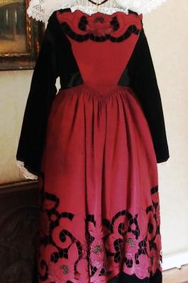 Costume vannetais vue de face